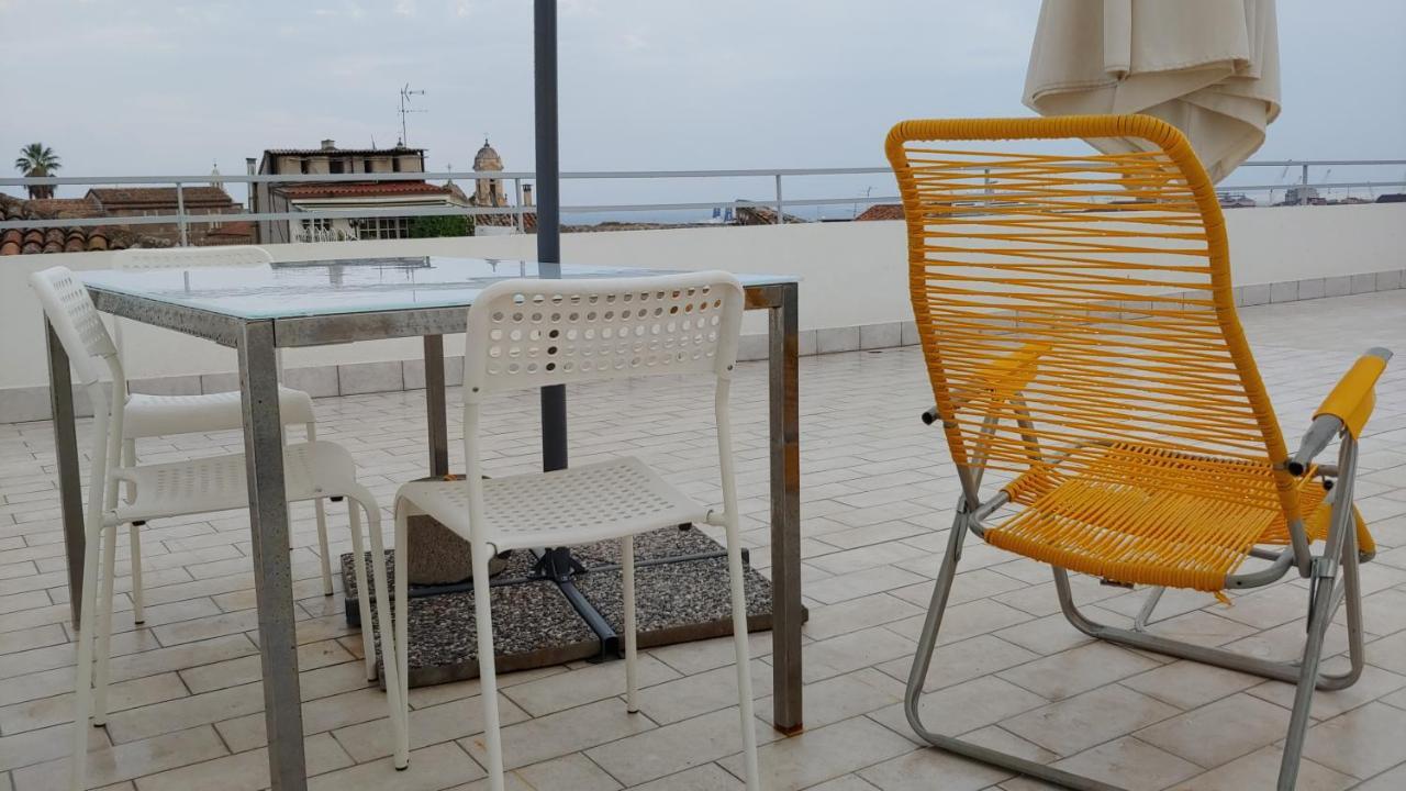 La Terrazza Di Rosy Apartment Catania Ngoại thất bức ảnh